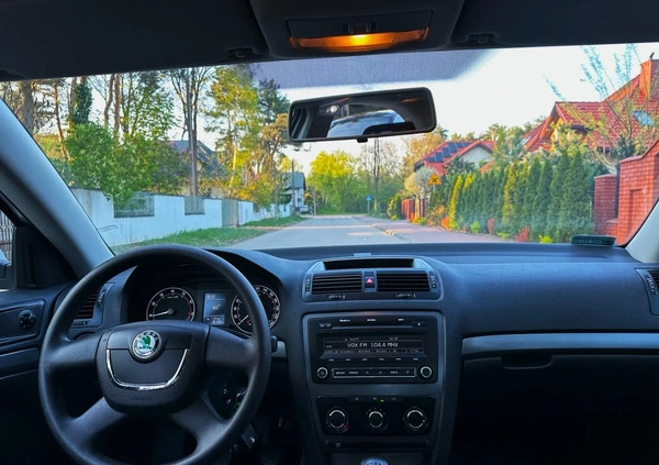 Skoda Octavia cena 35800 przebieg: 36000, rok produkcji 2008 z Legionowo małe 742